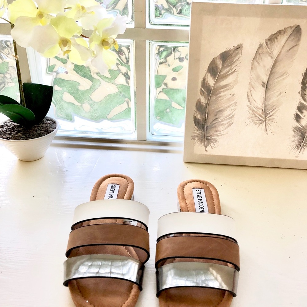 Steve Madden sandals